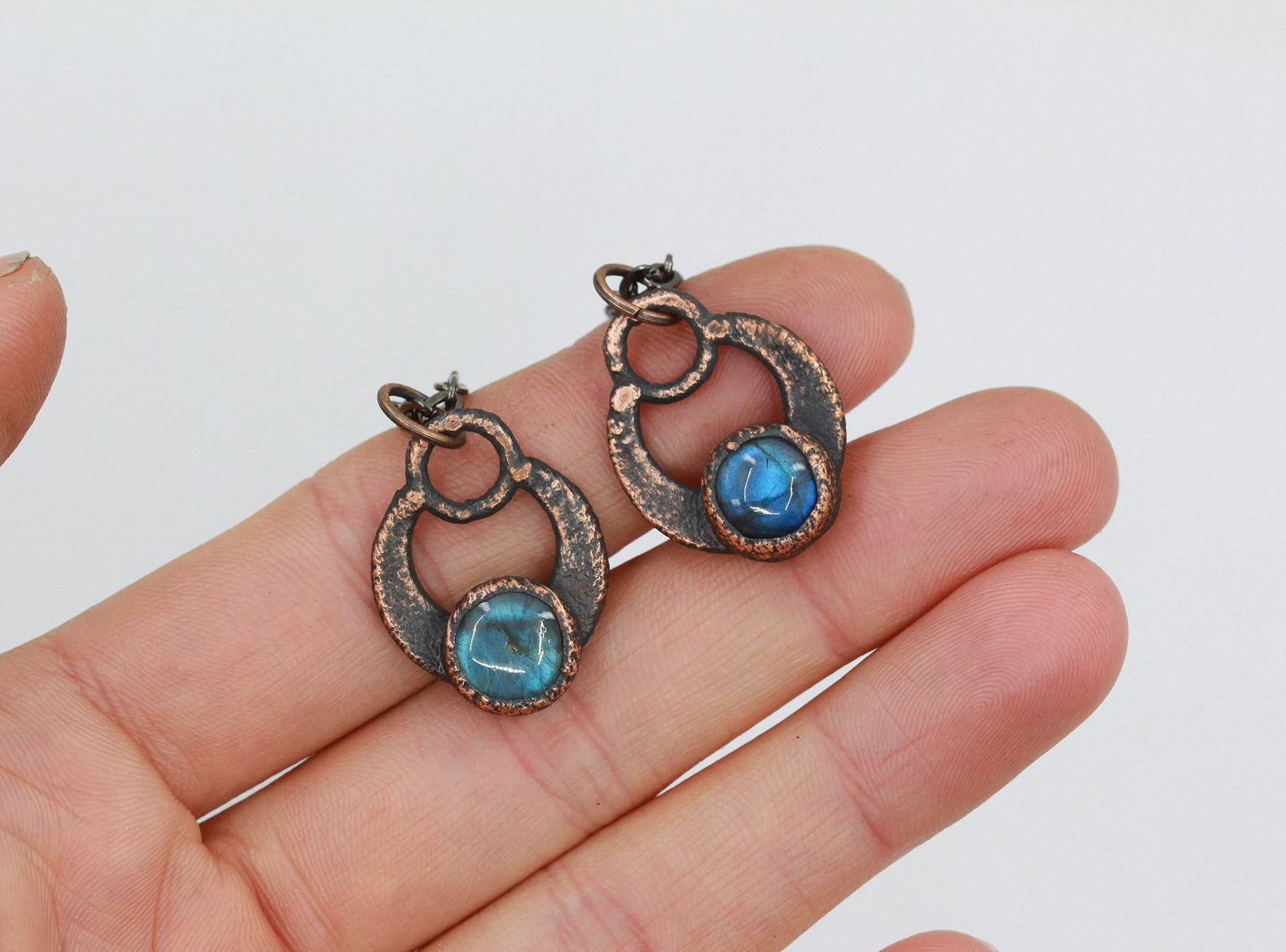 Labradorite Hoop Necklace