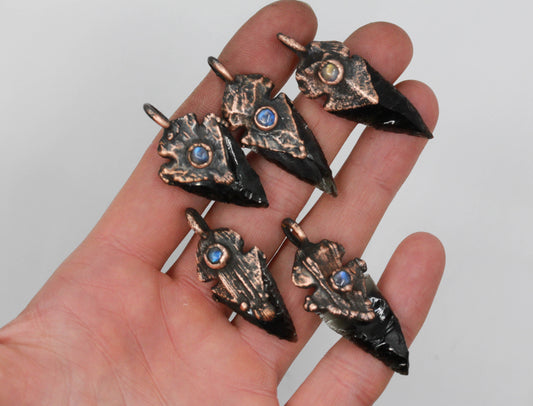 Mini Obsidian Arrowhead & Moonstone Necklace