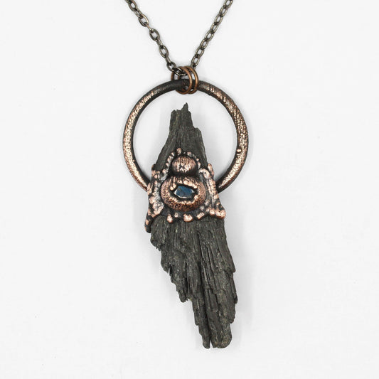 Black Kyanite & Labradorite Necklace